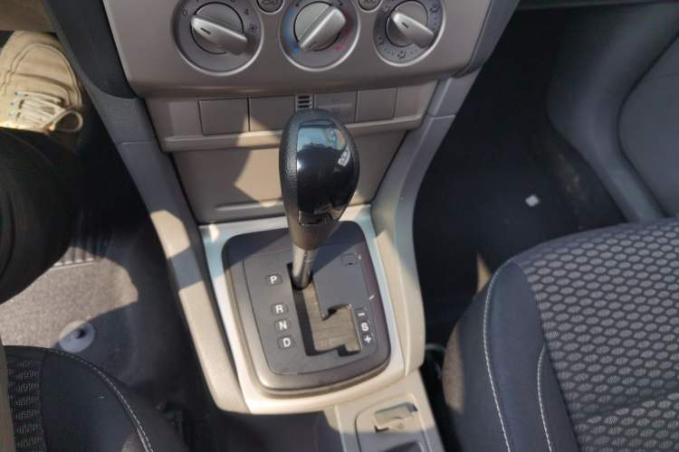 Used Ford Focus 2013 Hatchback Classic 1.8L Automatic Base Model
