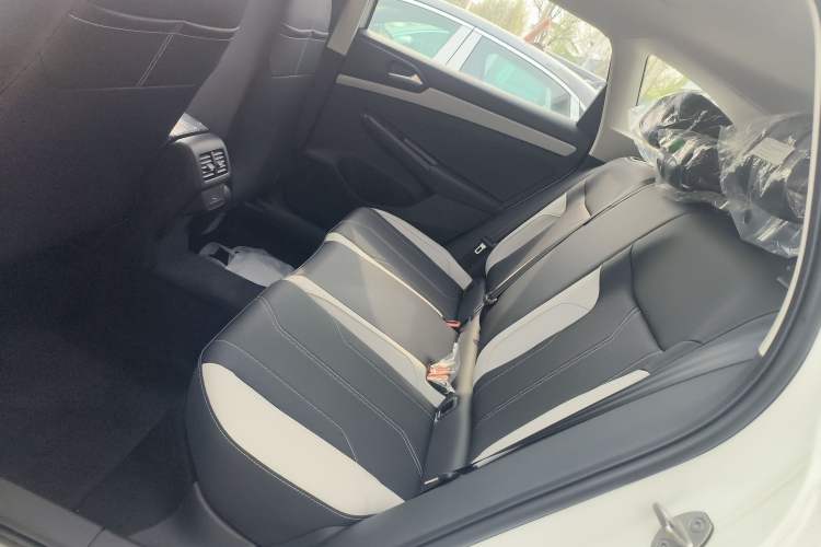 Used Jetta VS7 2026 Model, 280TSI Automatic Glory Edition
