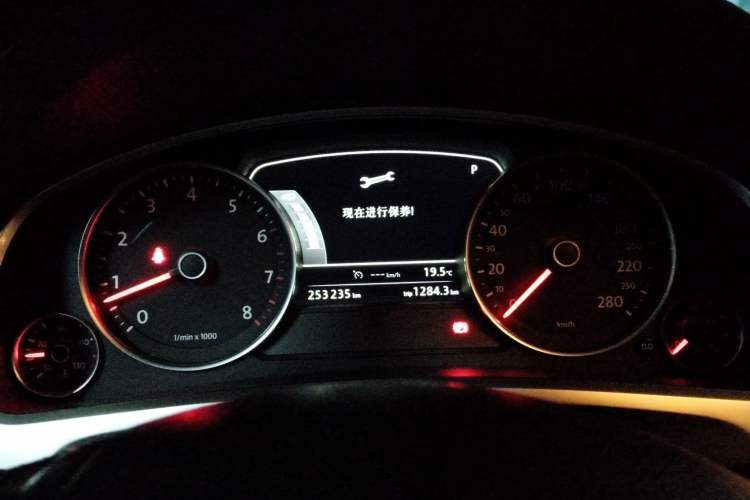 Used Volkswagen Touareg 2014 3.0 TSI New Edition