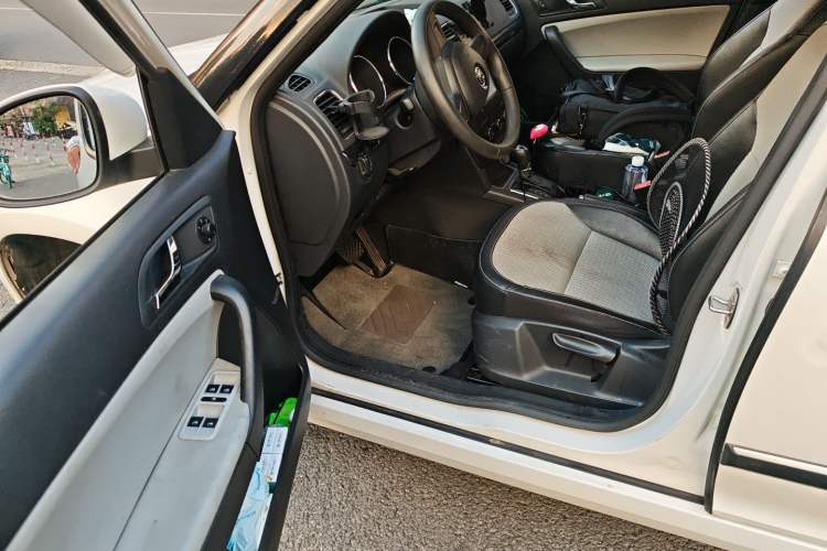 Used Skoda Yeti 2016 1.4TSI DSG Advanced Edition Driver Seat