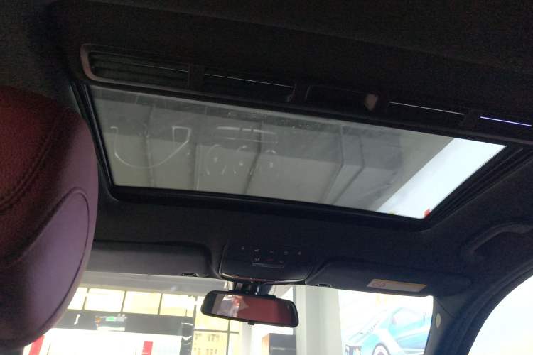 Used Mercedes-Benz C-Class 2017 Restyled C 200 Sport Edition Headliner