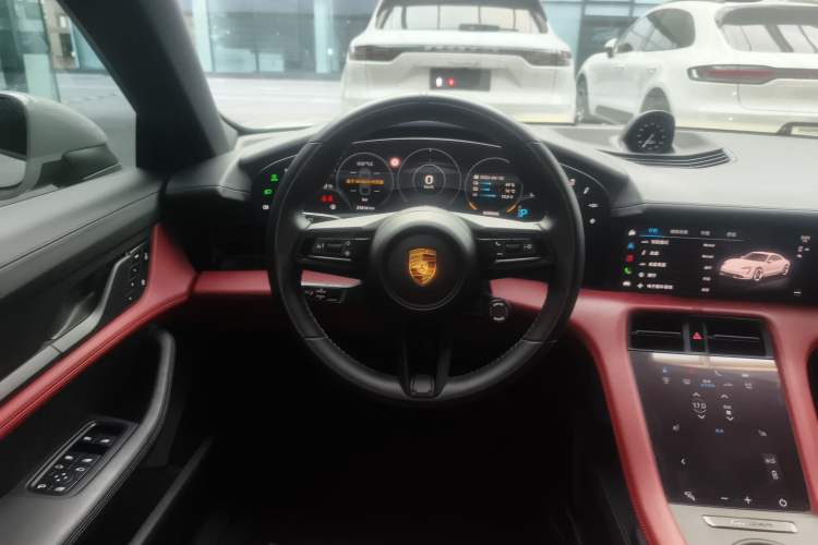 Used Porsche Taycan 2022-Year Updated Taycan Steering Wheel