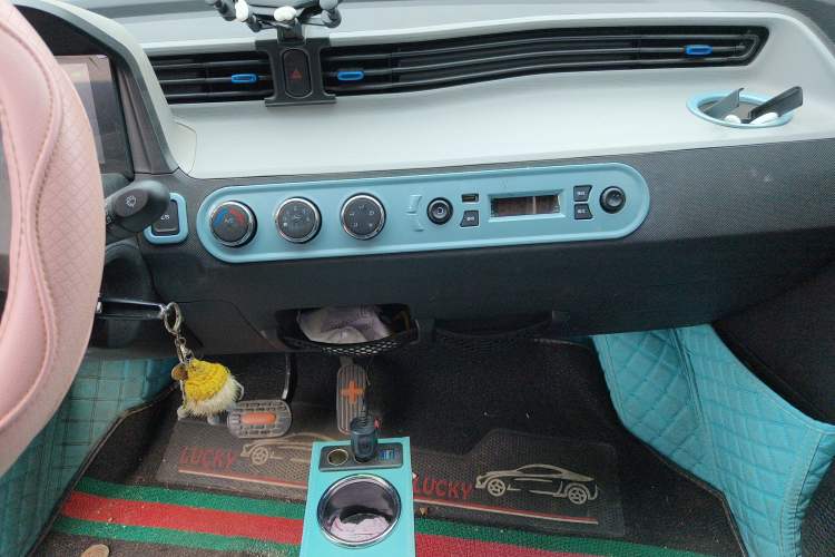 Used Wuling Hongguang MINIEV 2021 Macaron Premium Model – Lithium Iron Phosphate