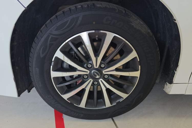 Used GAC Trumpchi M8 2021 Lingxiu Series 390T Deluxe Edition Left Front Wheel Hub