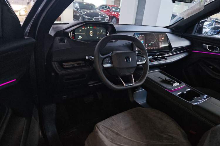 Used Changan CS55PLUS PHEV 2025 Smart New Blue Whale 125km Battleship Edition
