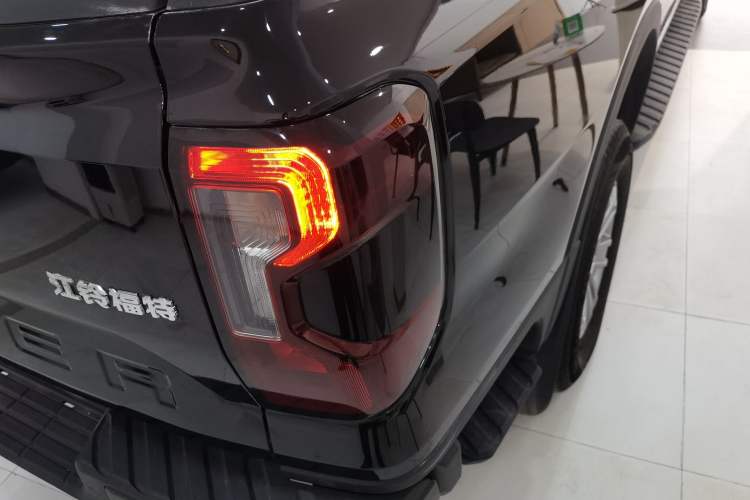 Used Ford Ranger 2023 Shanlin 4x4 Automatic Version Gasoline
