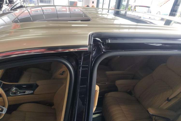 Used VOYAH Dream 2024 PHEV Ultra-Long Range Flagship Edition Roof