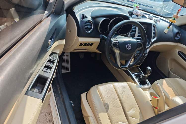 Used Changan Eado 2015 1.6L Manual Luxury Model China V Standard