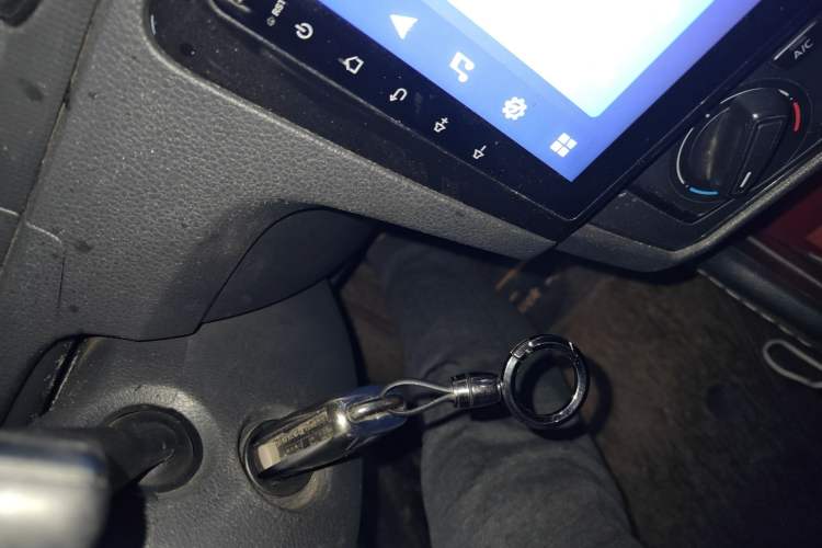 Used Volkswagen Santana 2016 1.6L Manual Fashion Edition