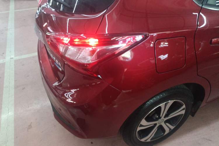 Used Nissan Tiida 2019 1.6L CVT Smart Drive Version China VI Standard Right Rear Taillight