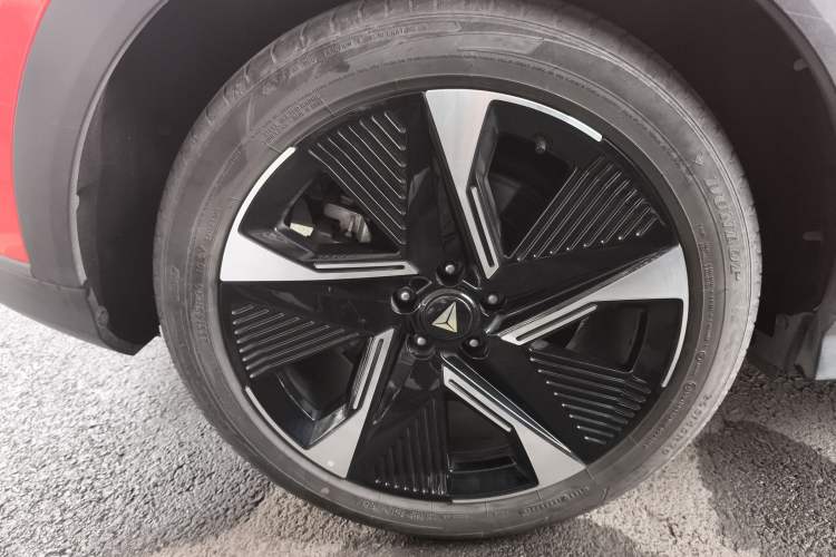 Used Deepal S07 2024 121Max Glory Edition Right Rear Wheel Hub