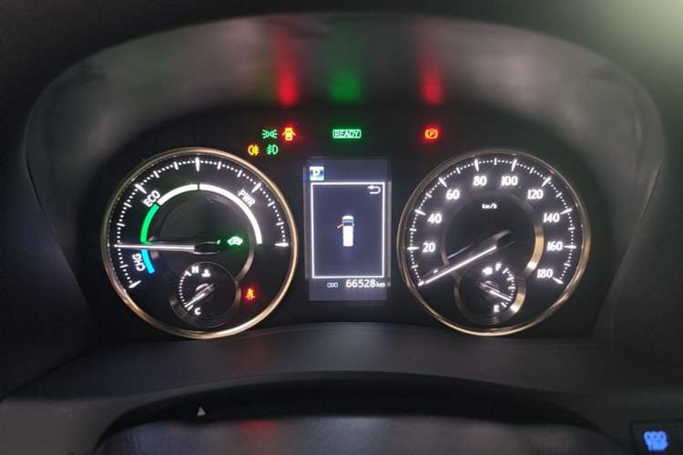 Used Toyota Alphard 2021 Dual-Engine 2.5L Prestige Edition
