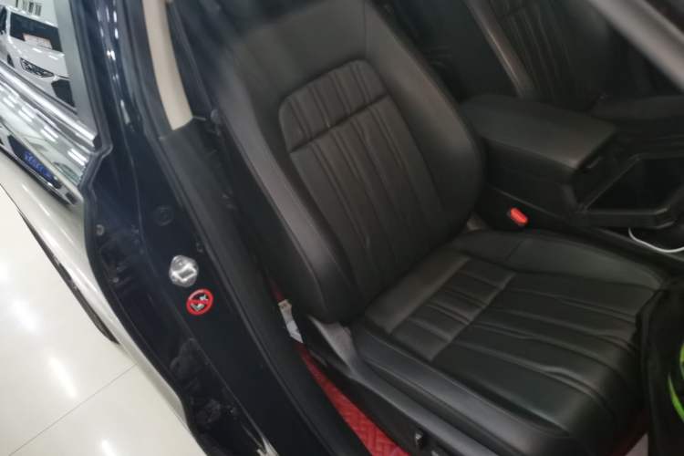 Used Honda Breeze 2023 240TURBO Two-Wheel-Drive Luxury Edition 5 Seats Right Front Seat