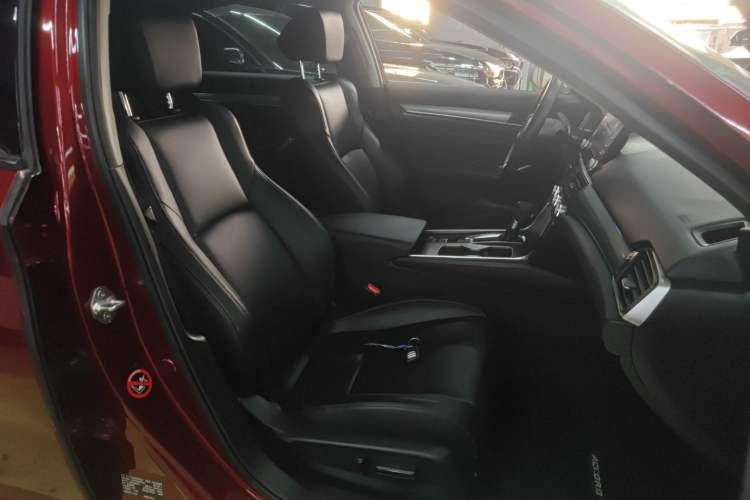 Used Honda Accord 2018 260TURBO Luxury Edition China V Emission Standard