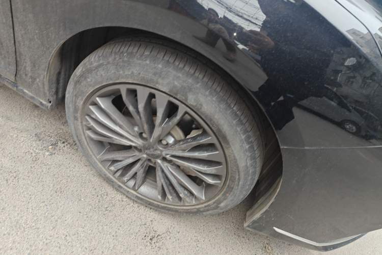 Used Dongfeng Aeolus Yixuan MAX 2021 1.5T Super-Powered Dad Edition
