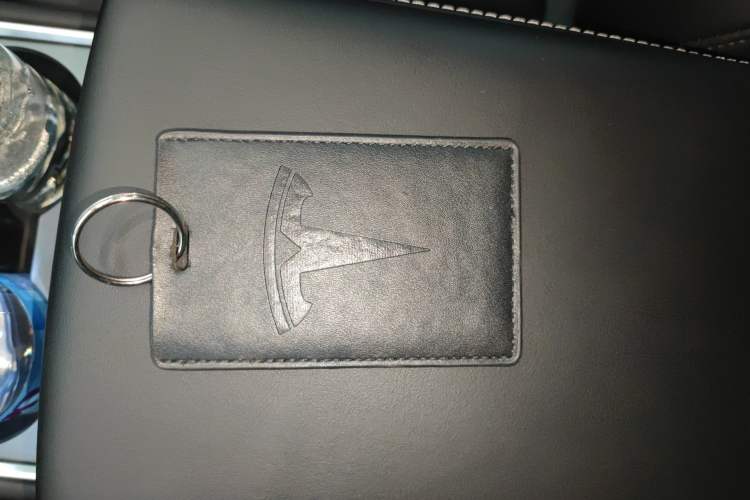 Used Tesla Model Y 2022 Rear-Wheel-Drive Version