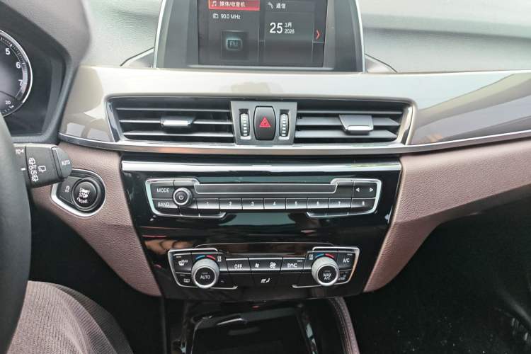 Used BMW X1 2019 sDrive18Li Premium Edition