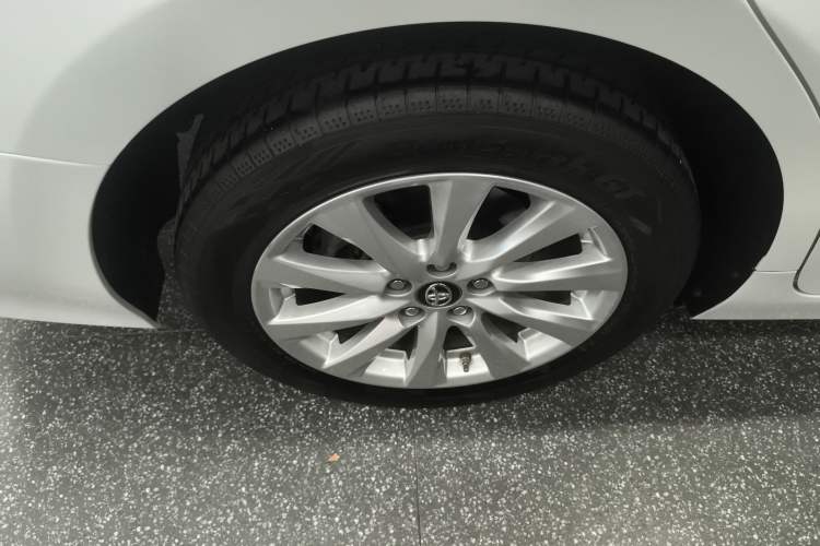 Used Toyota Camry 2019 Revised Version 2.0G Luxury Edition
