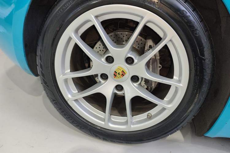 Used Porsche 718 2016 Cayman 2.0T
