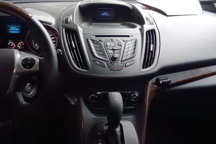 Used Ford Kuga 2015 1.5L GTDi Two-Wheel-Drive Comfort Model
