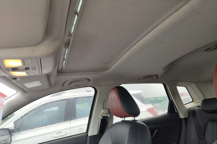 Used Bestune T33 2019 1.6L Manual Luxury Edition China VI
