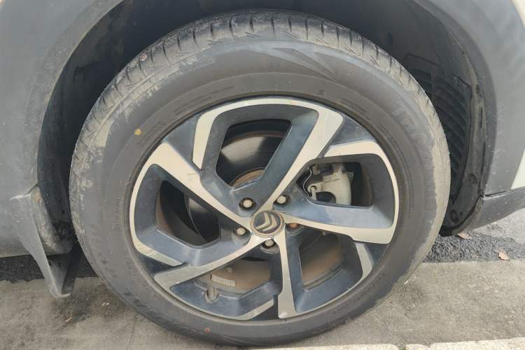 Used Citroen C5 AIRCROSS 2018 350THP Enjoyment Version Right Front Wheel Hub