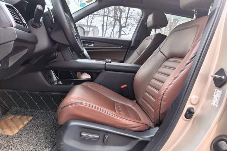 Used Honda UR-V 2017 370TURBO Four-Wheel Drive Prestige Edition China V Left Front Seat