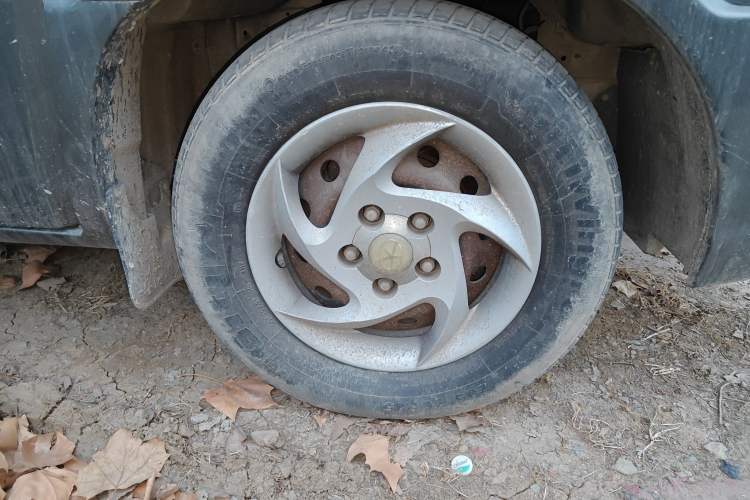 Used JAC Group Refine 2011 2.0L Government Procurement Version Manual Luxury Trim