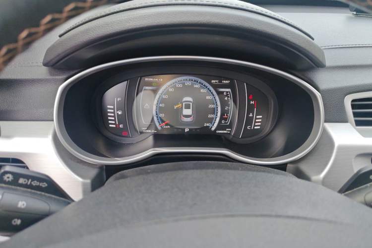 Used Geely Auto Emgrand X7 Sport 2016 1.8TD Automatic ZhiZun Version Instrument Cluster