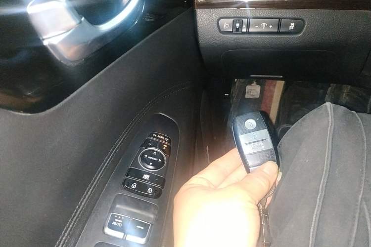 Used Kia K4 2014 1.8L Automatic DLX