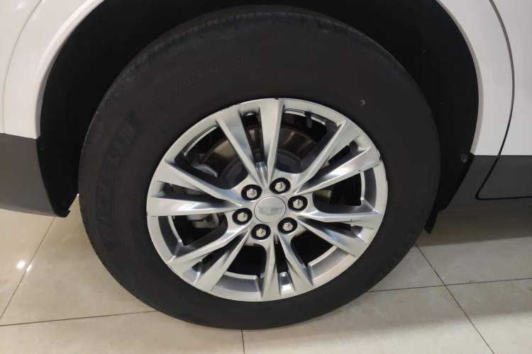 Used Cadillac XT5 2021 2.0T Two-Wheel Drive Luxury Version