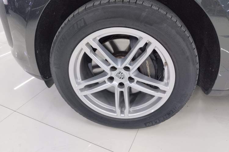 Used Porsche Macan 2023 Macan 2.0T