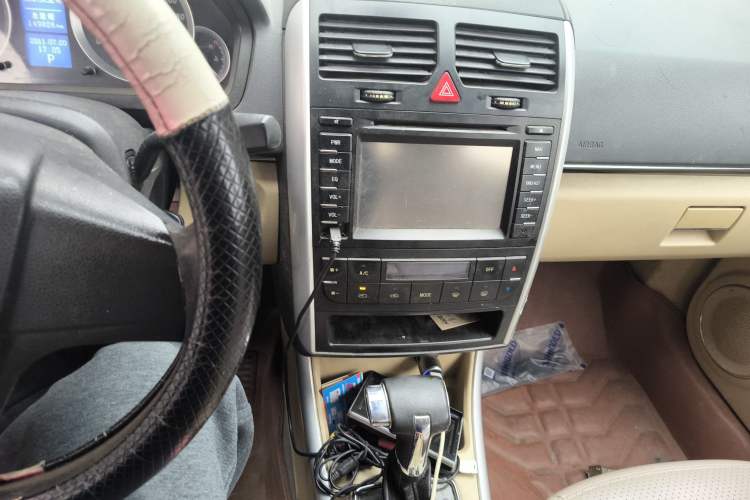 Used BAIC E Series 2013 Sedan 1.5L Automatic Leshang Edition