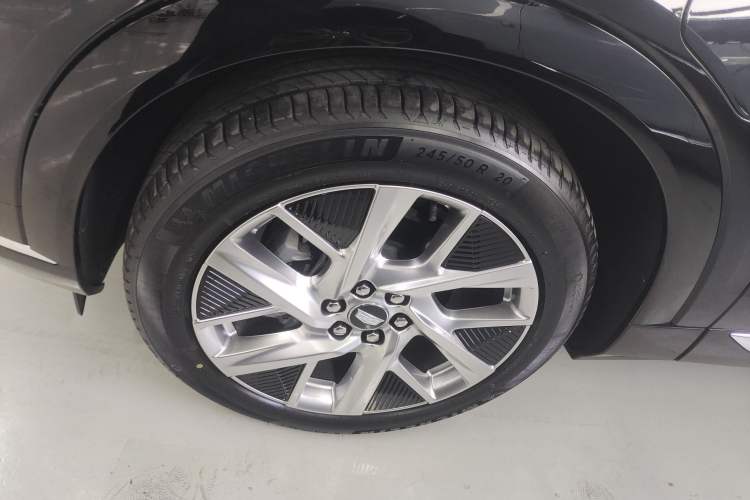 Used Cadillac OPTIQ 2024 Standard Range Version