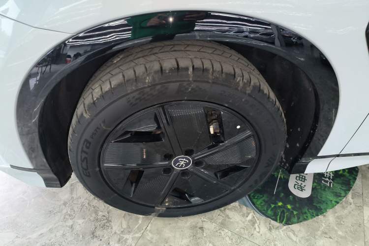 Used BYD Song L EV 2024 550 km Excellence Version
