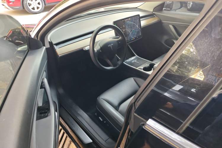 Used Tesla Model 3 2020 Revised Version Standard Range Rear-Wheel Drive – Upgraded Edition
