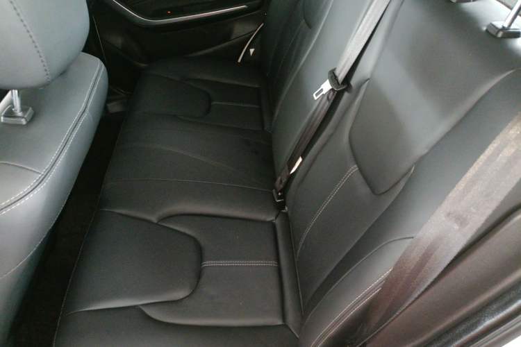 Used Chery Tiggo 3X 2021 Revised Version PLUS 1.5L Manual – Passionate Red Date Edition Left Rear Seat