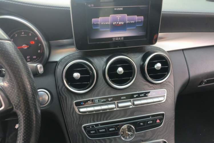 Used Mercedes-Benz C-Class 2017 C 200 L
