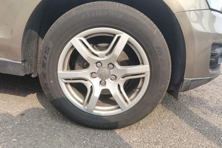 Used Audi Q5 2012 2.0TFSI Technology Model Right Front Wheel Hub