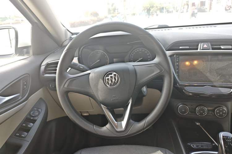 Used Buick Excelle 2018 15N Manual Elite Version
