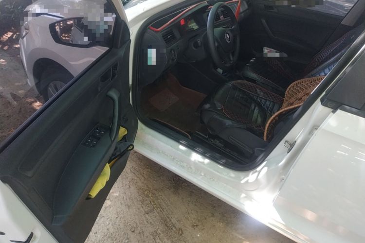 Used Volkswagen Santana 2016 1.6L Automatic Fashion Edition