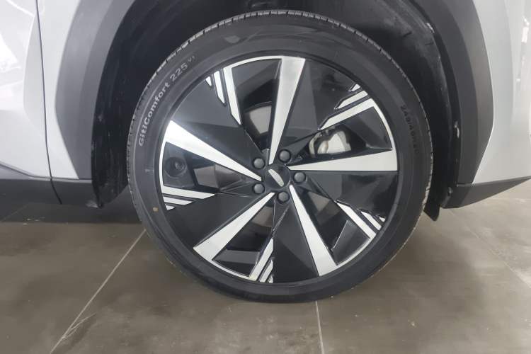 Used Geely Auto FX11 2023 1.5TD DCT Prestige Edition