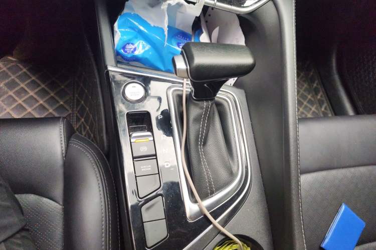 Used CHANGAN Eado 2020 PLUS Blue Whale NE 1.4T GDI DCT Prestige Model
