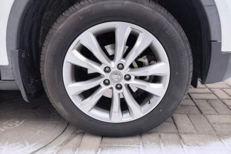 Used Dongfeng Aeolus AX7 2015 2.3L Automatic ZhiZun Version