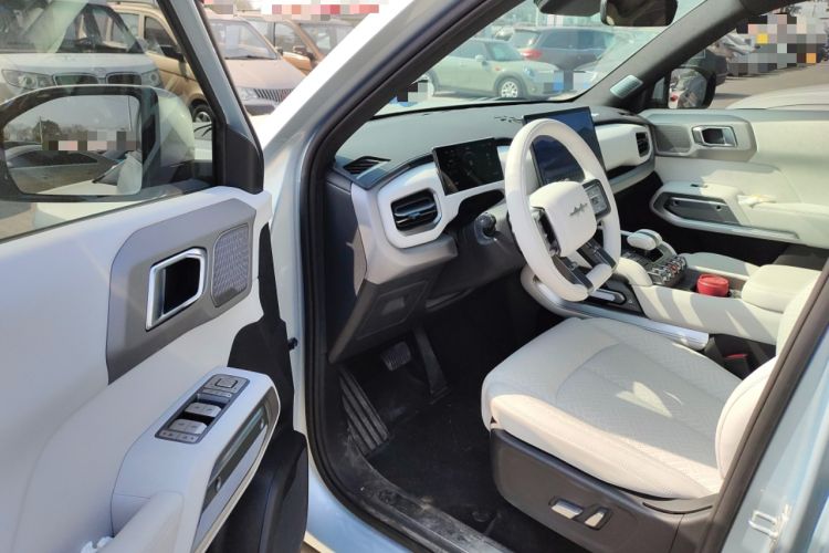 Used Formula Leopard Titanium 3 2025 501KM All-Wheel Drive Intelligent Driving Ultra Version