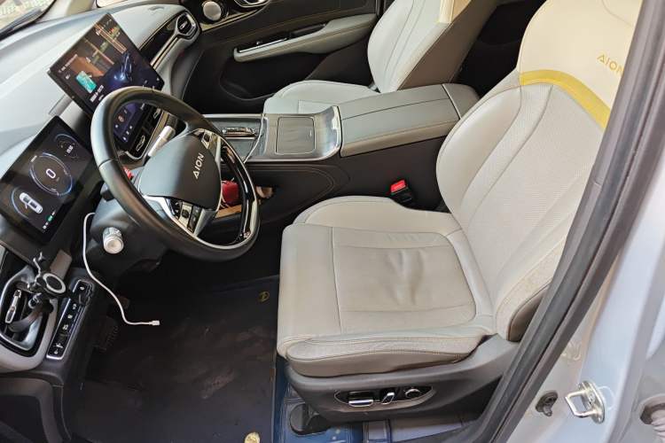 Used AION V 2024 Plus 70 Tech Edition Lithium Iron Phosphate
