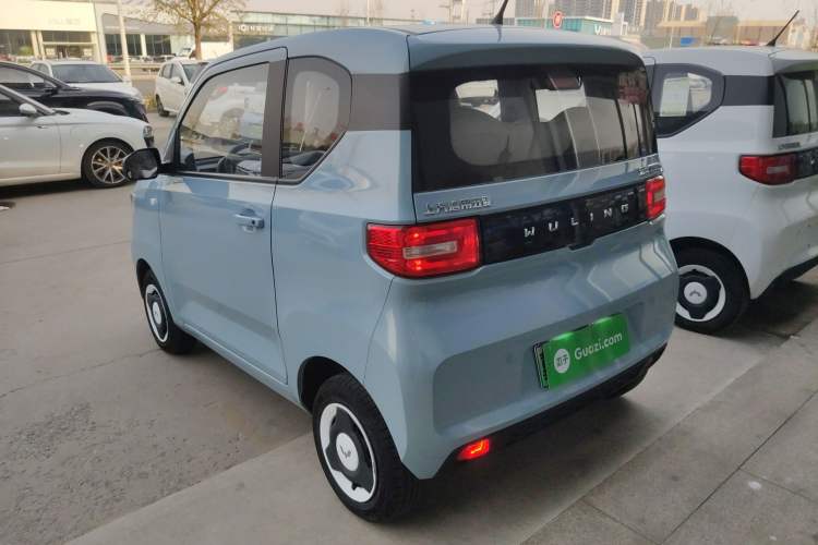 Used Wuling Hongguang MINIEV 2022 Easy Version Lithium Iron Phosphate
