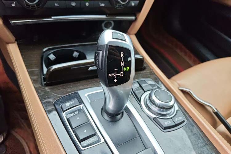 Used BMW 7 Series 2009 740Li Leading Model Gear Lever