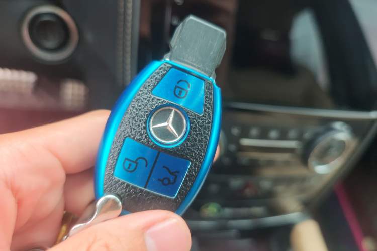 Used Mercedes-Benz M-Class 2010 ML 350 4MATIC Luxury Special Edition Vehicle Key