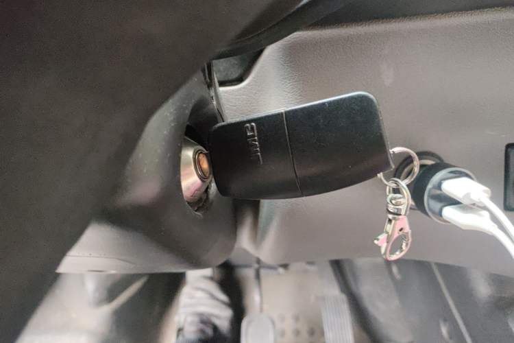 Used JMC Transit 2017 2.8T Commercial Version Short Wheelbase Mid-Roof 6/7/8-Seater JX493